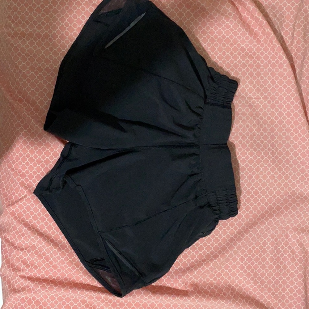 Lululemon Hotty Hot Shorts 2 Tall